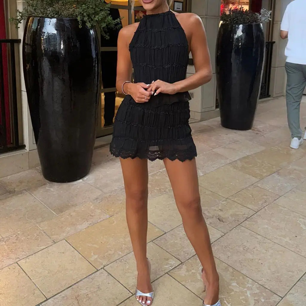 Ensemble élégant femme 2 pièces – Crop top à lacets + jupe dentelle chic